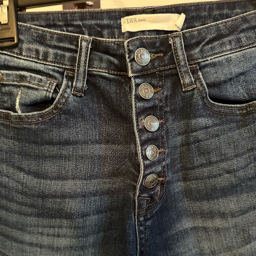 TNR Mid-Rise Skinny Jeans – Classic Blue Wash